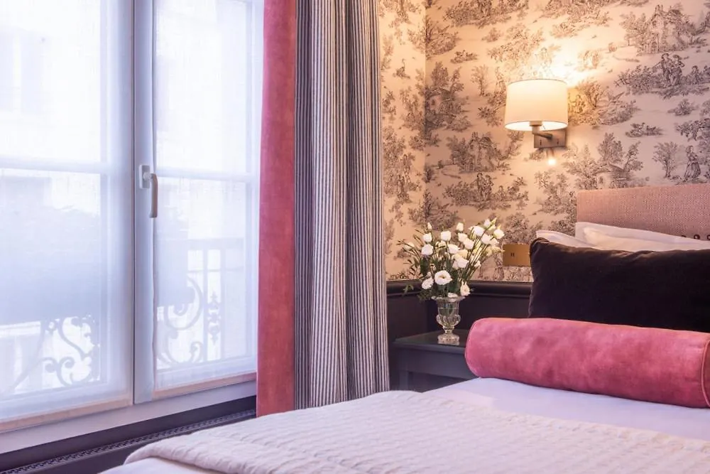 Hotel Du Champ De Mars