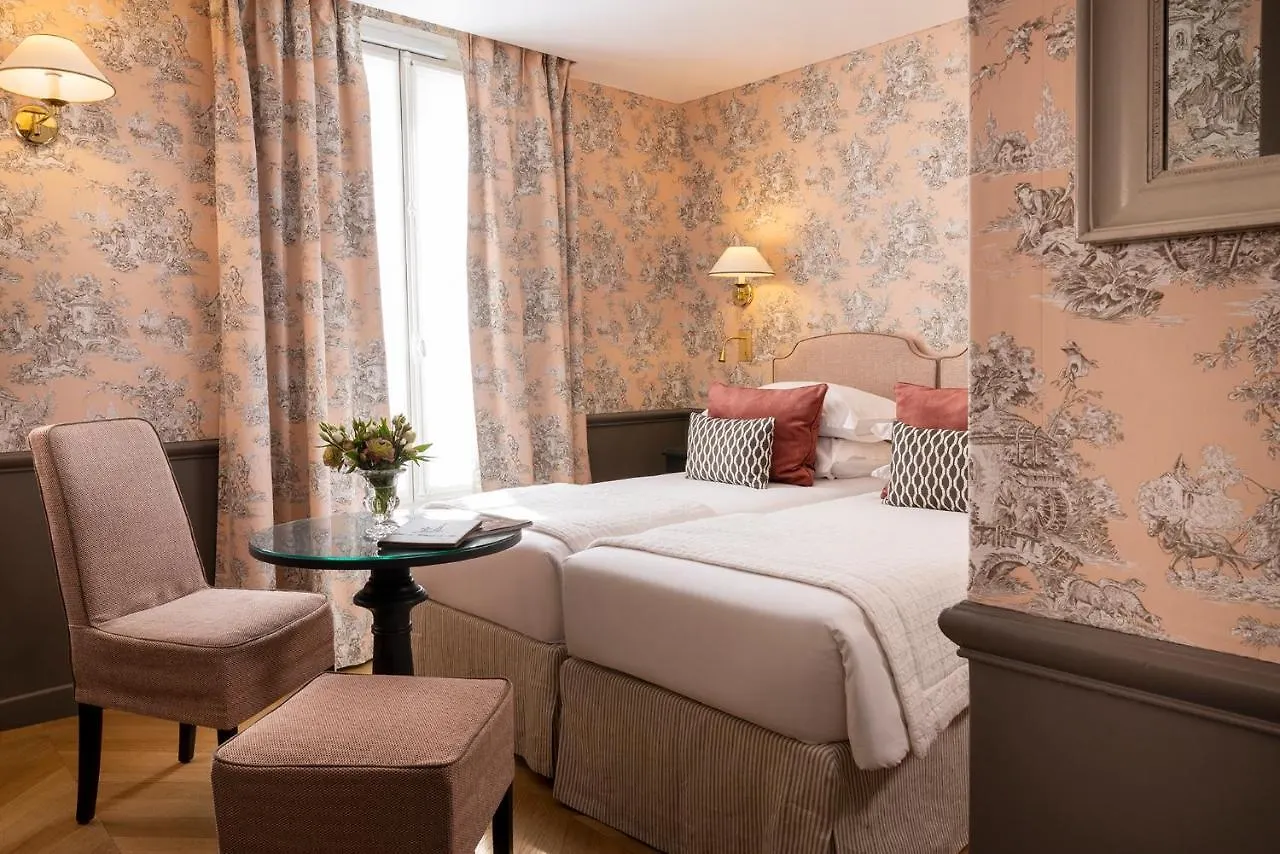 Du Champ De Mars Hotel 3*